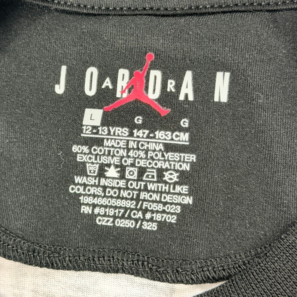 Jordan Boys Michael Jordan TV Montage Graphic T-Shirt Black Large NEW - Picture 5 of 6